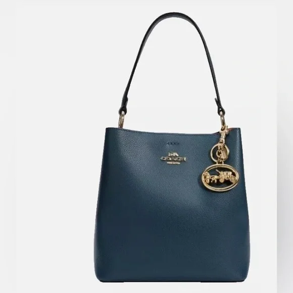 COACH Signature Horse & Carriage Bag Charm Gold Style 5397 Key Ring Holder - Picture 2 of 8